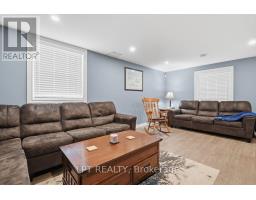 808 Elginfield Road, North Middlesex, ON N0M2K0 Photo 13