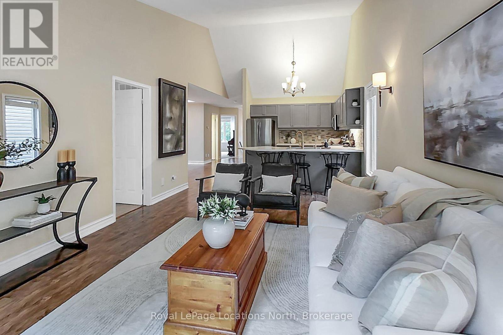 25 GREEN BRIAR DRIVE - 12