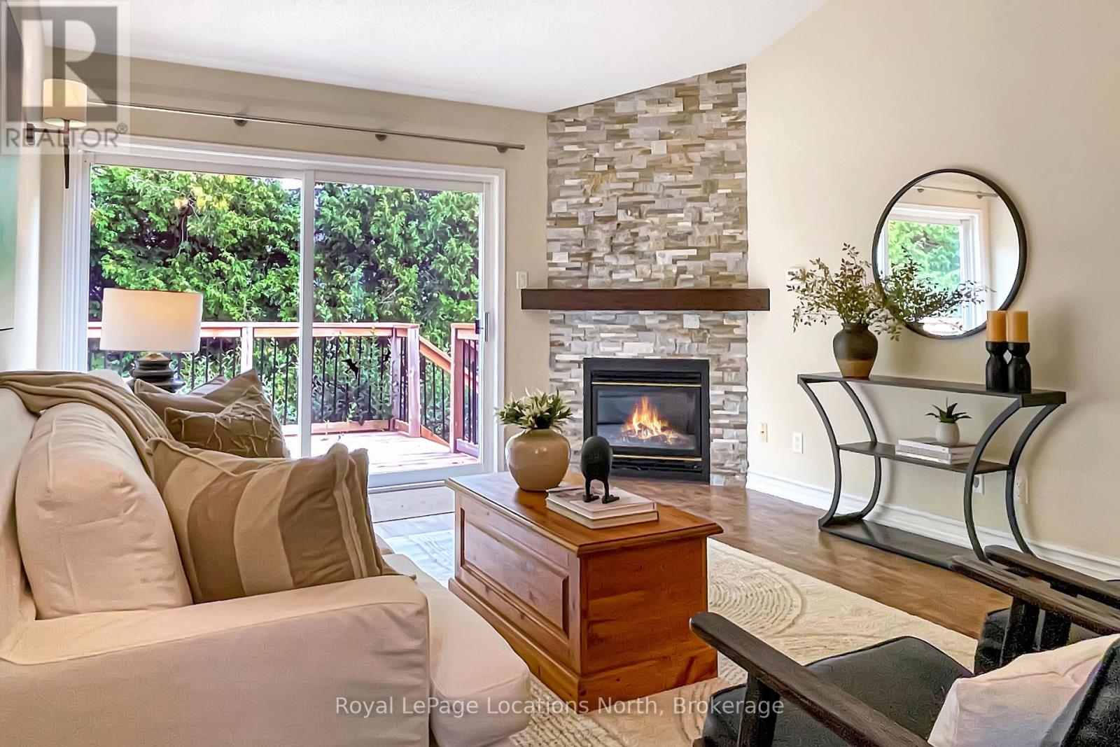 25 GREEN BRIAR DRIVE - 7