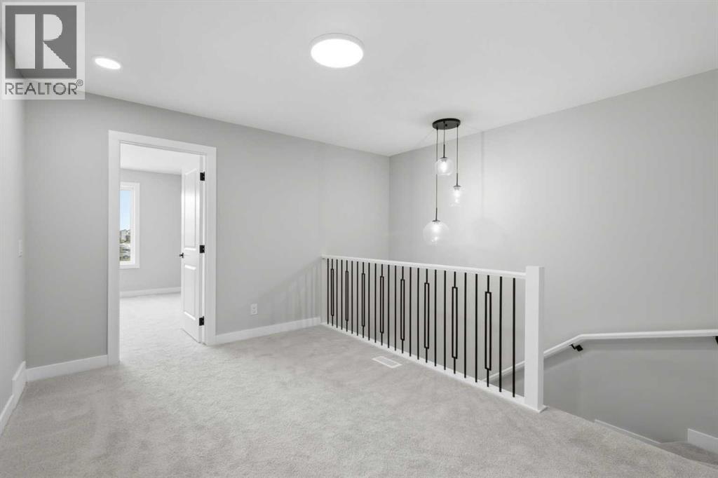 43 Belvedere Crescent SE - 20