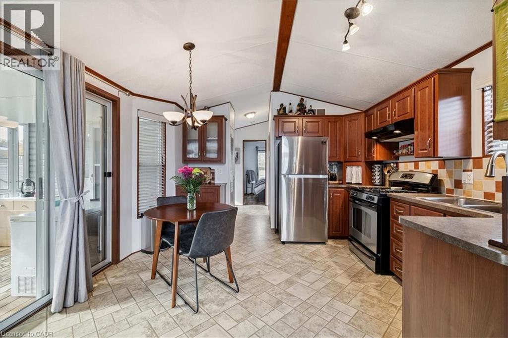 #13 SPRUCE 4449 MILBUROUGH Line - 4