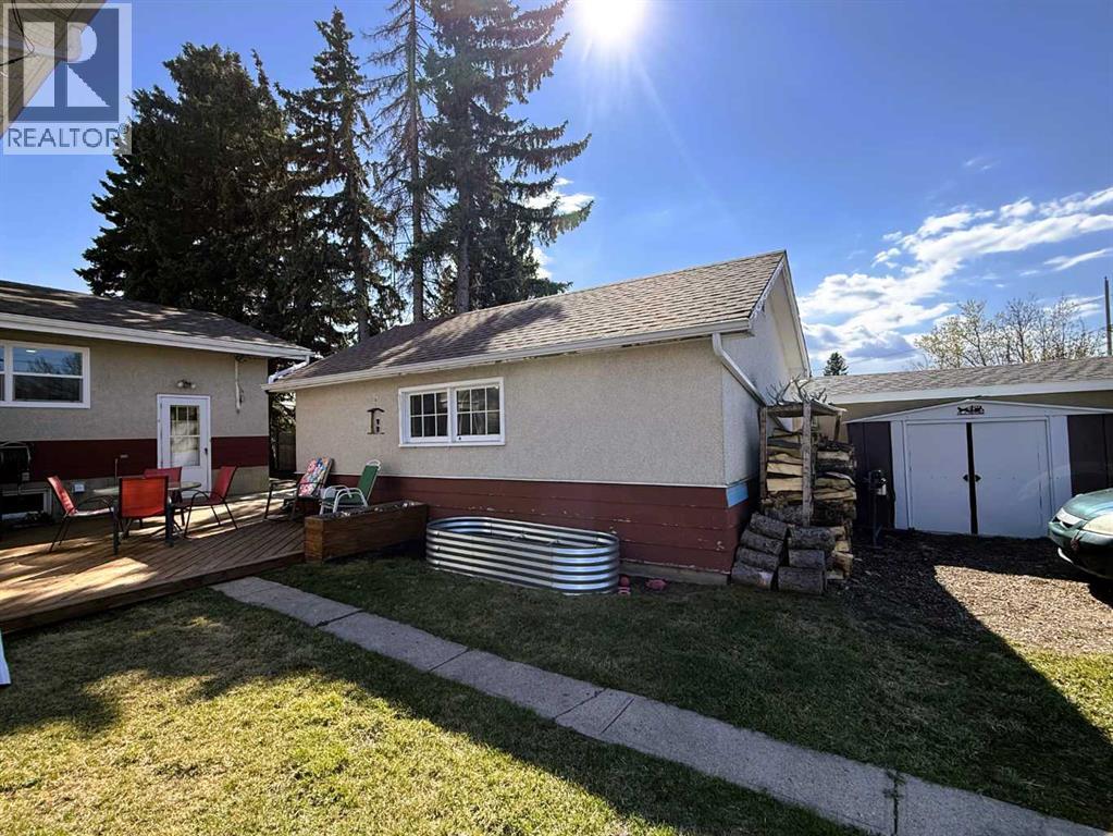 4606 50 Avenue - Photo 40