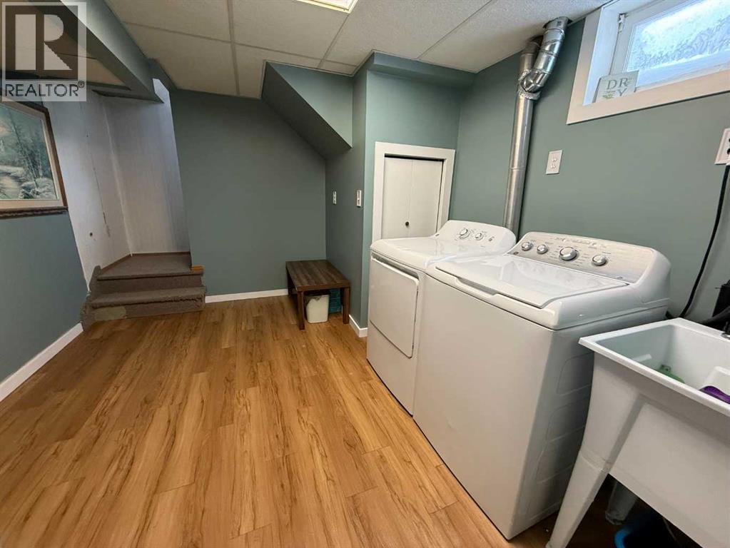 4606 50 Avenue - Photo 29