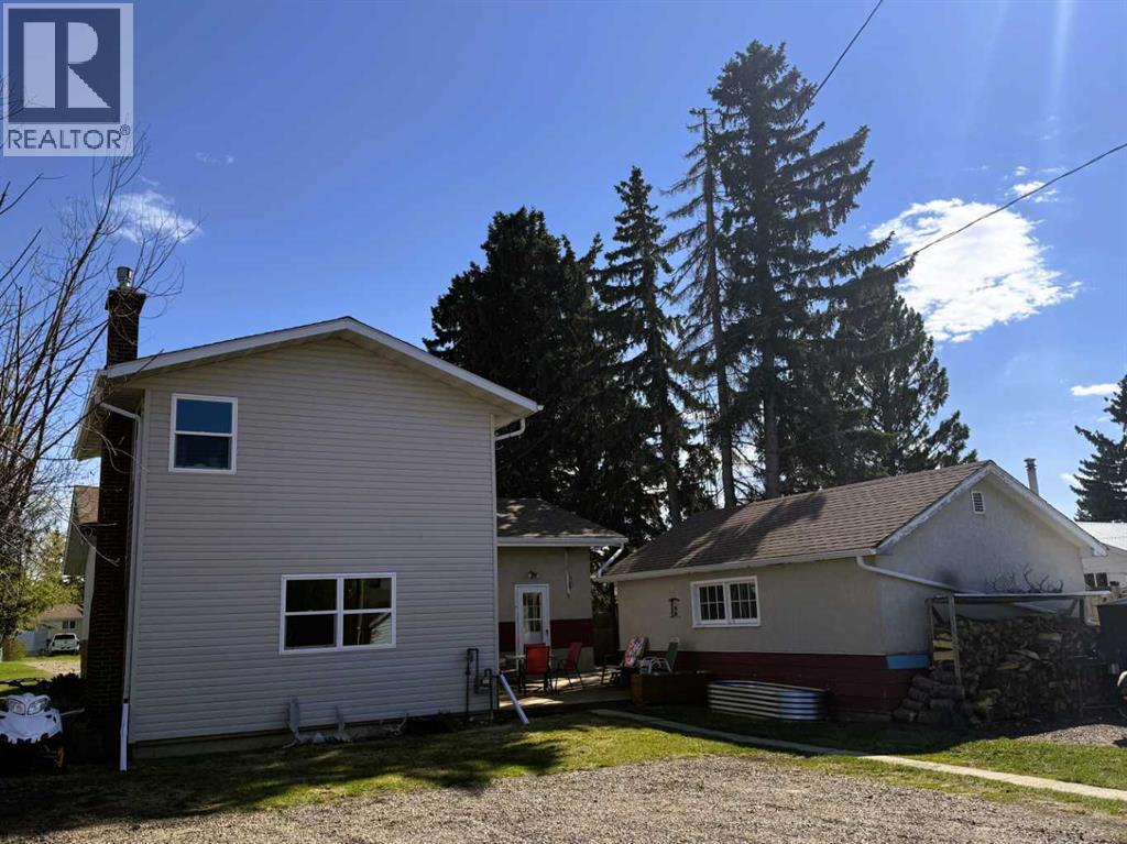 4606 50 Avenue - Photo 33