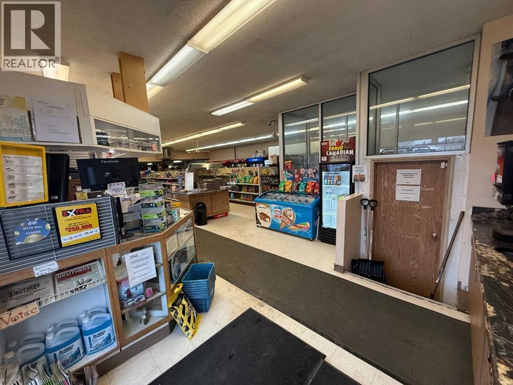 4934 50 Avenue - Photo 7