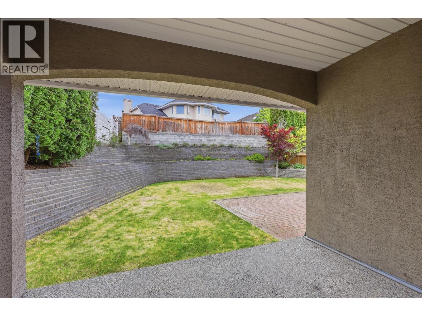 2076 MUIRFIELD Road - Image 11