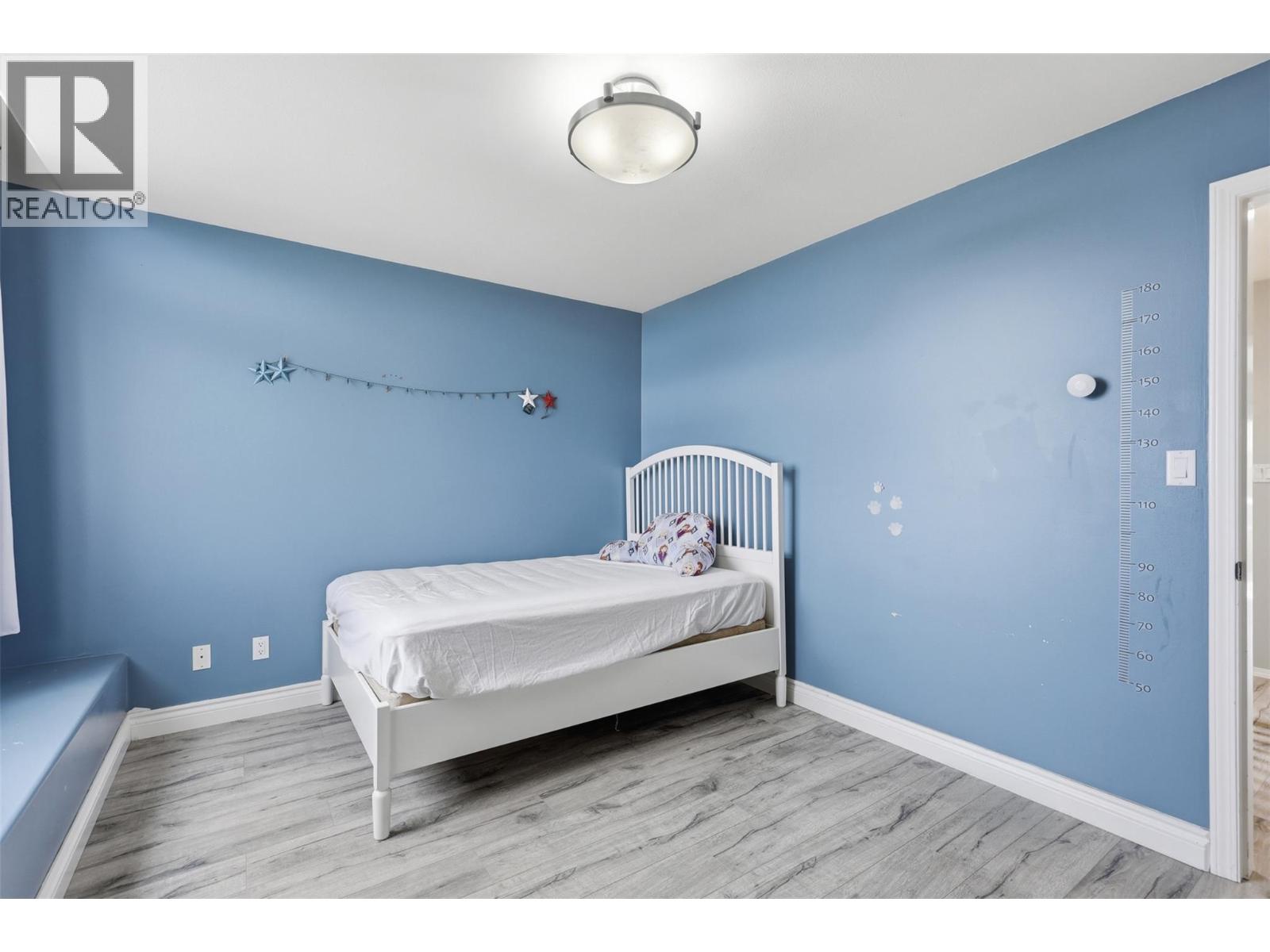 2076 MUIRFIELD Road - 40