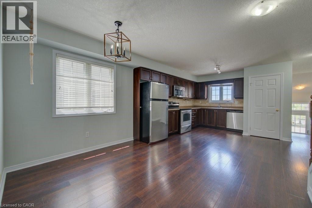 #15C 240 WESTMEADOW Drive - Image 11