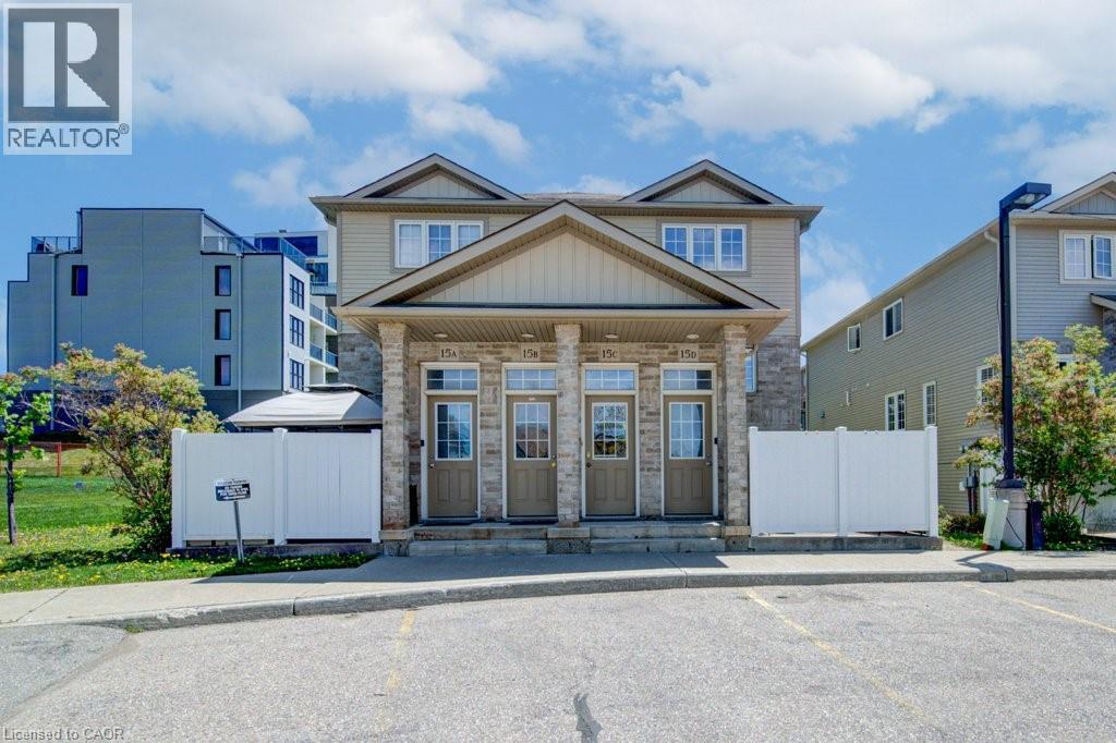 240 WESTMEADOW Drive Unit# 15C