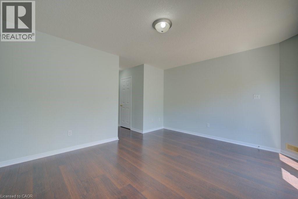 #15C 240 WESTMEADOW Drive - 16
