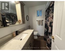 24 Frost Trail, Barrie, ON L4N4X1 Photo 11