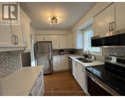 24 Frost Trail, Barrie, ON L4N4X1 Photo 8