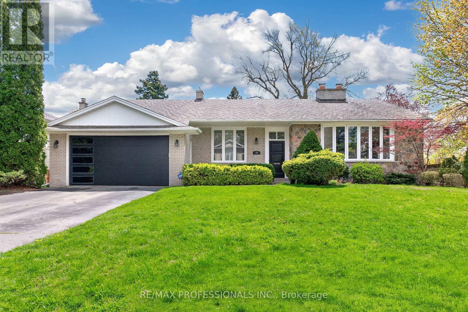 23 RAVENSBOURNE CRESCENT - 1