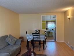 795 Burrows Avenue, Winnipeg, MB R2X0R1 Photo 7
