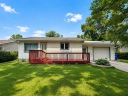 157 2nd Avenue Nw, Altona, MB R0G0B1 Photo 14