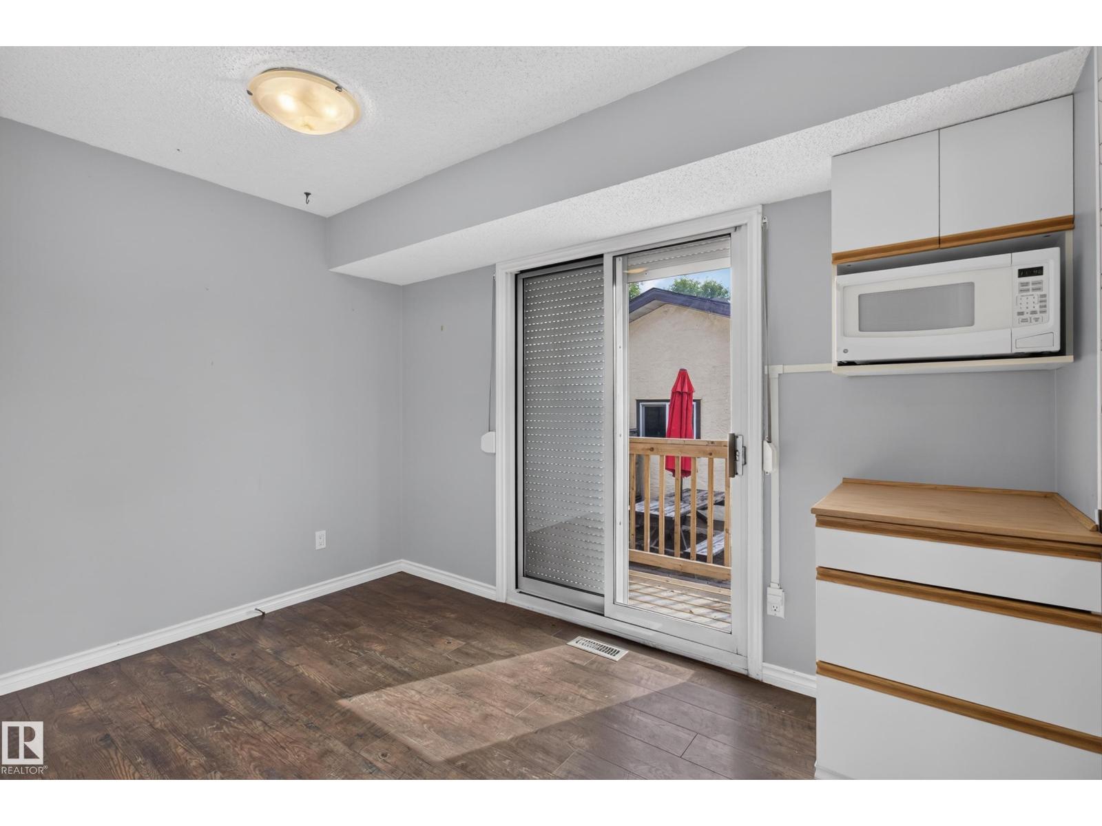 2011 151 Avenue NW - Photo 25