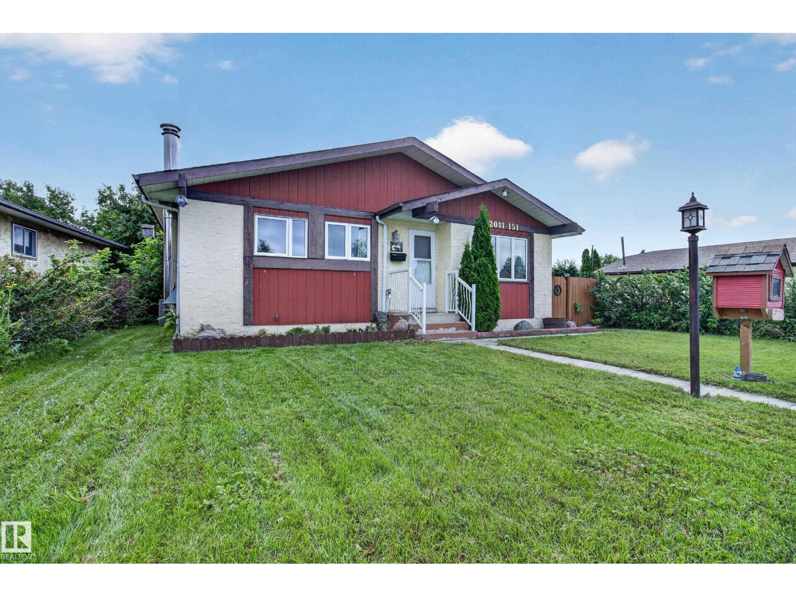 2011 151 AV NW - 3