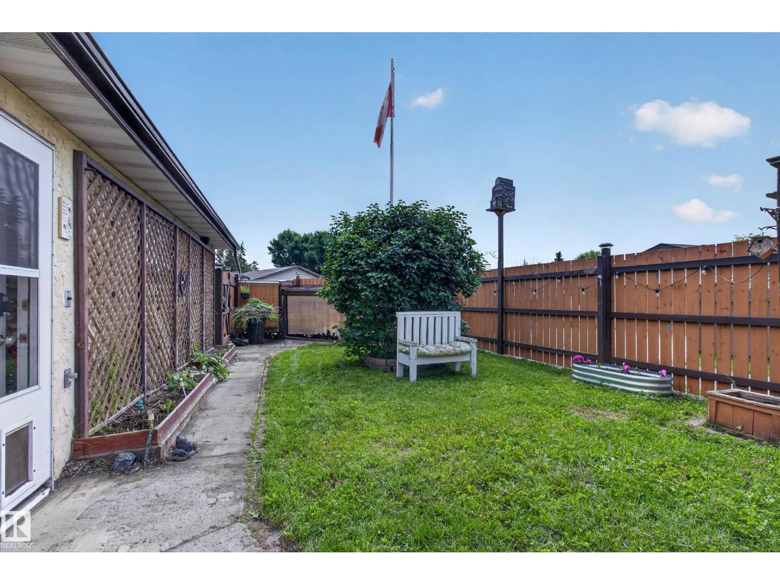 2011 151 Avenue NW - Photo 50