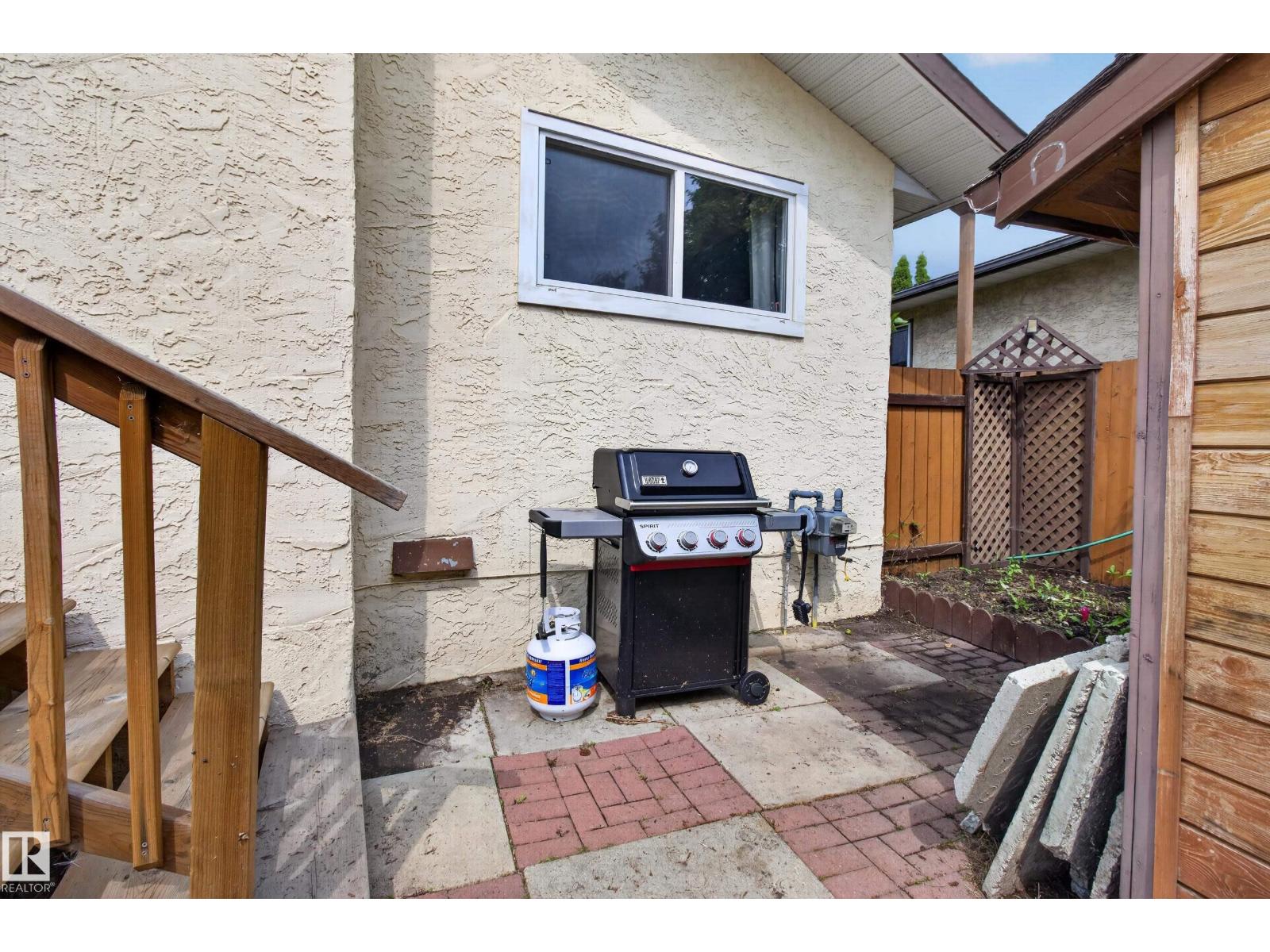 2011 151 AV NW - Image 53