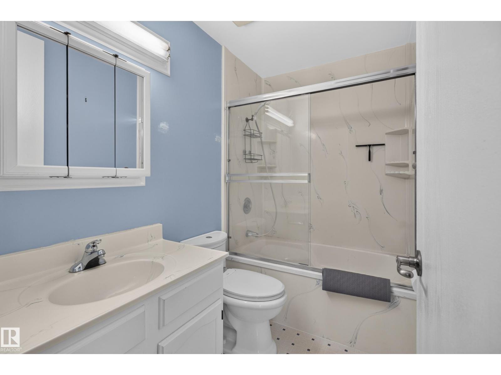 2011 151 Avenue NW - Photo 9