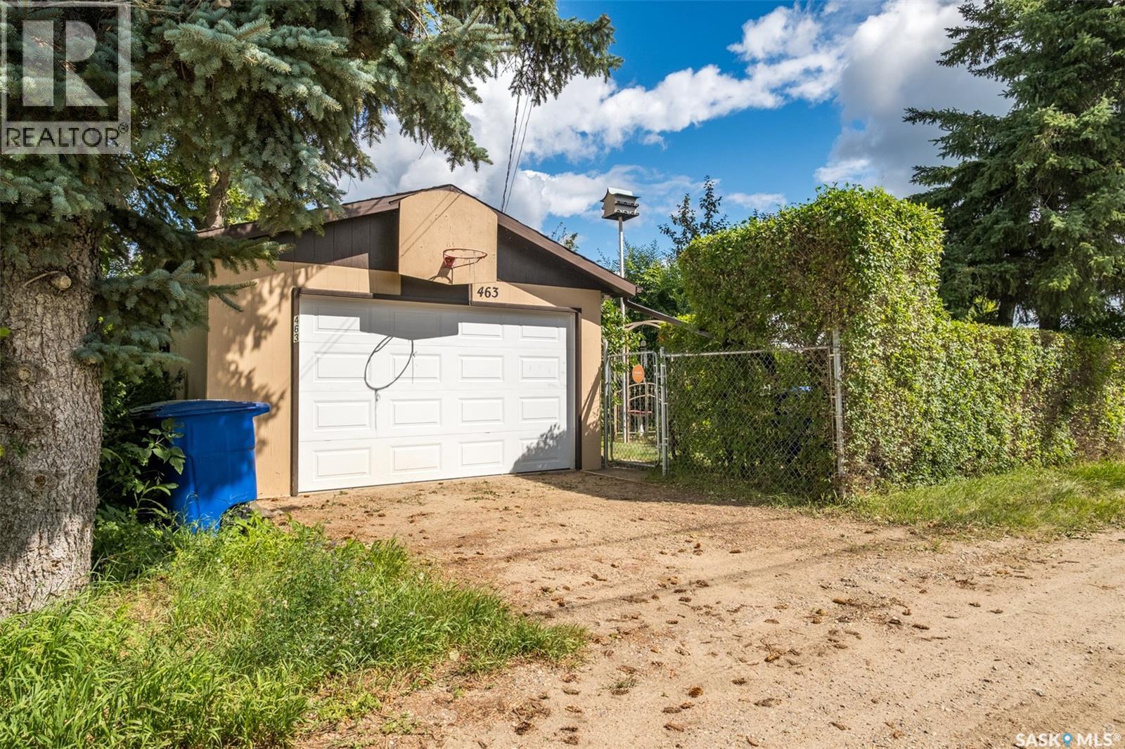 463 30th STREET E - 34