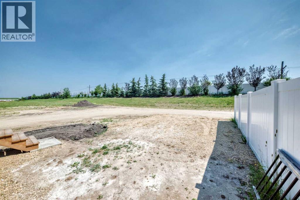 121 Aztec Crescent - Photo 32