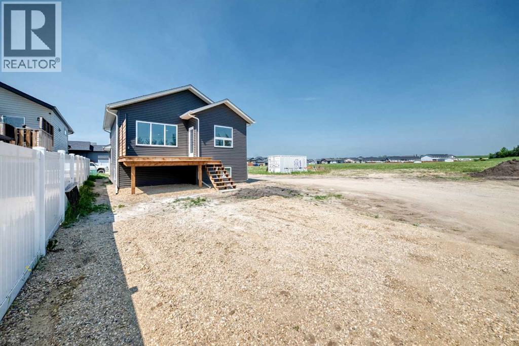 121 Aztec Crescent - Photo 33