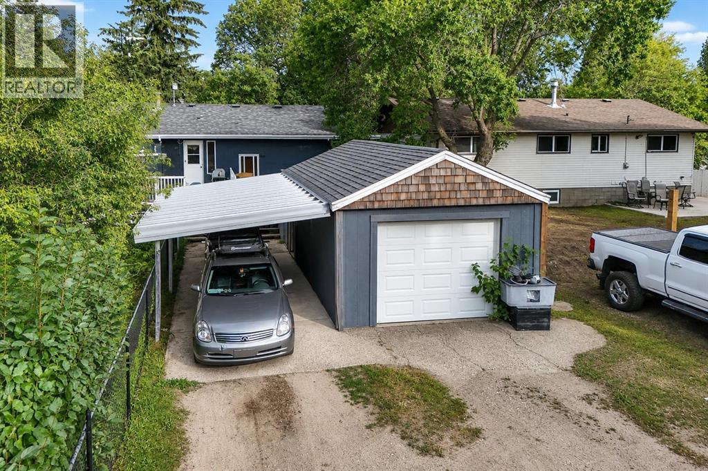 4204 45 Street - Image 3