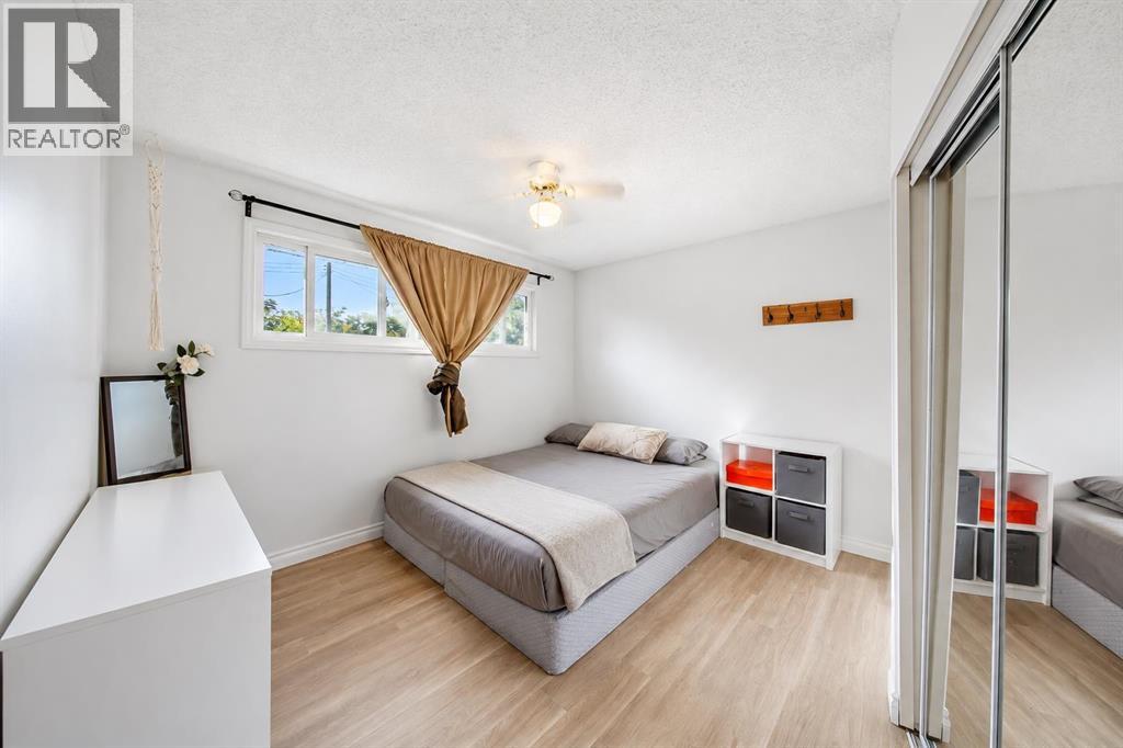 4204 45 Street - Image 12