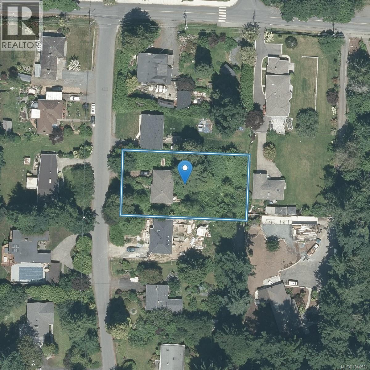  5287 Santa Clara Avenue, Saanich