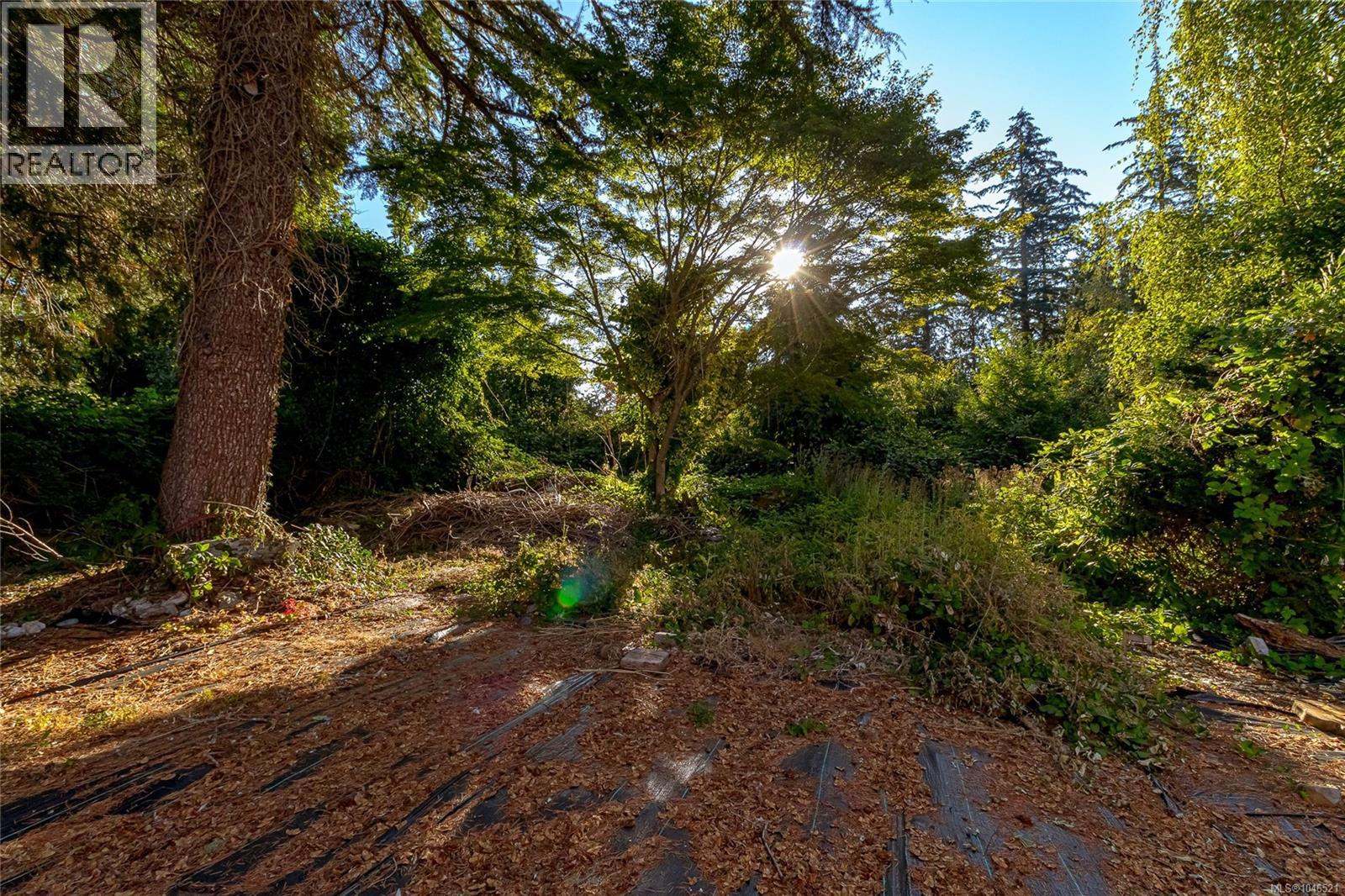 5287 Santa Clara Ave - 8