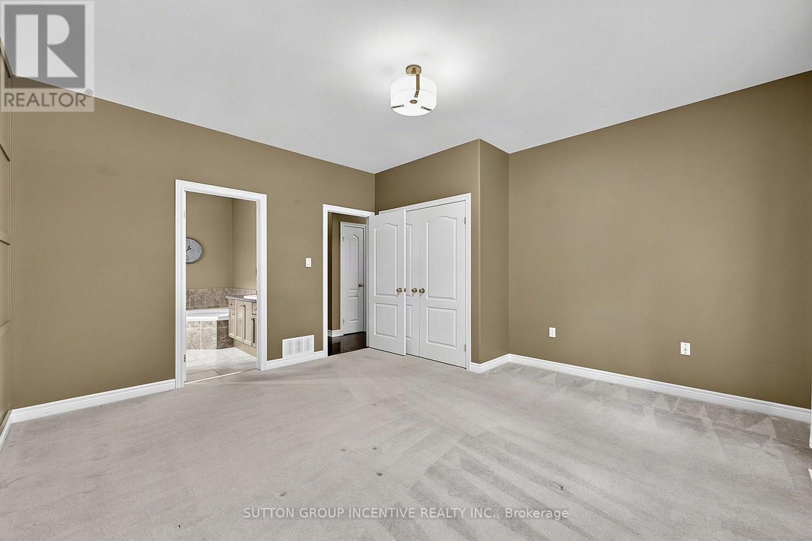 102 CUMMING DRIVE - 30
