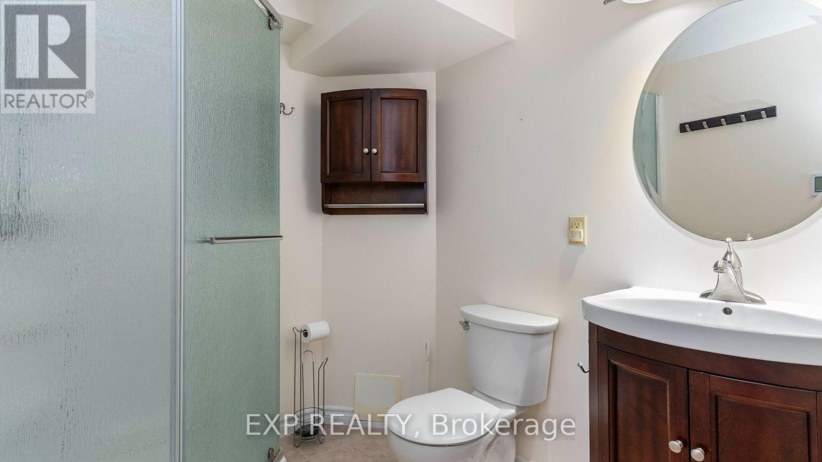295 TWEEDSMUIR AVENUE - 32