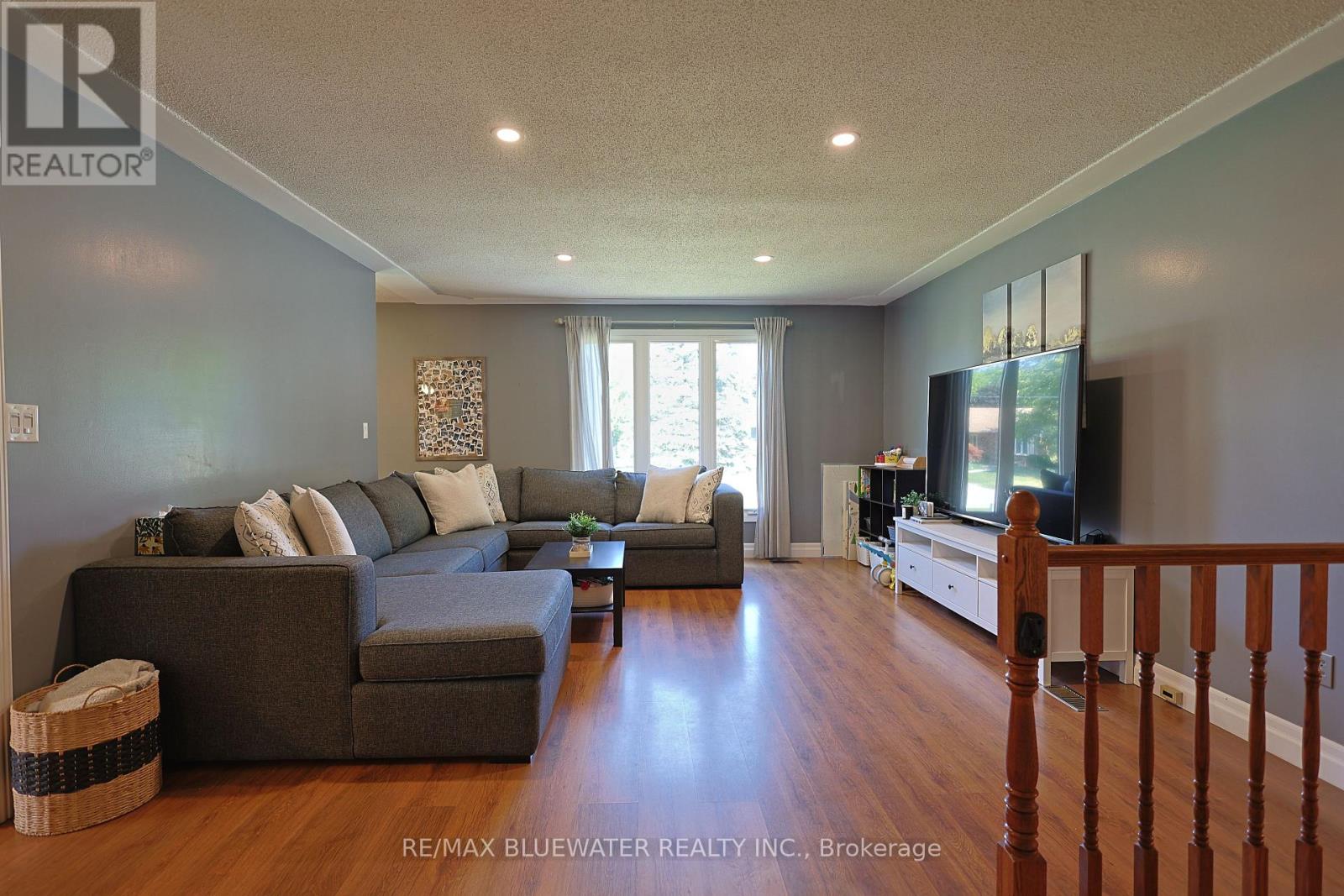 290 ANNA STREET - Image 14