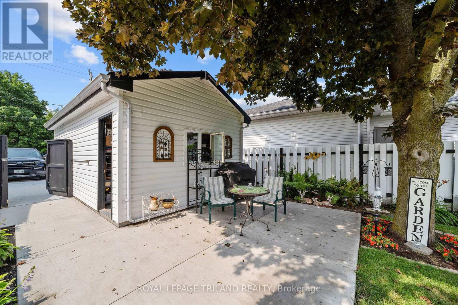 165 VICTORIA STREET - Image 24
