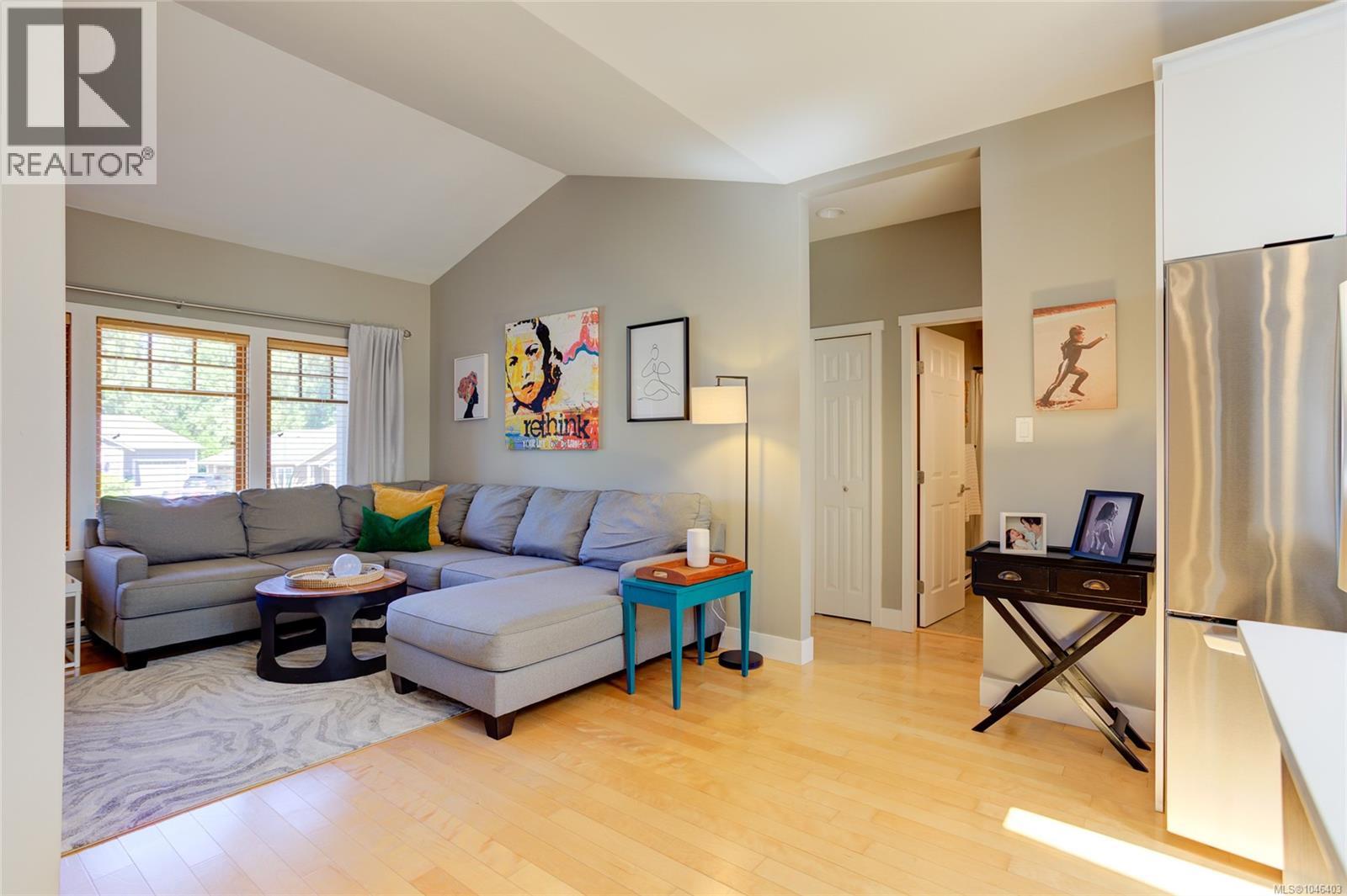 #12 5315 Miller Rd - Image 11