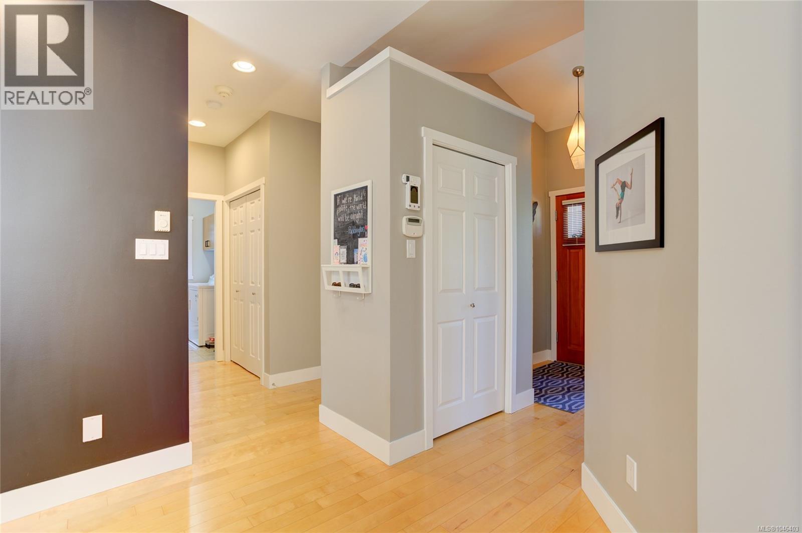 #12 5315 Miller Rd - 23