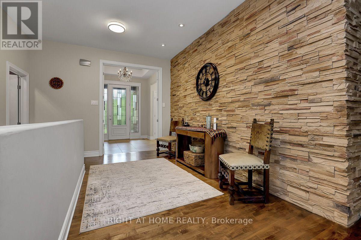 514 LANDSWOOD WAY - 4