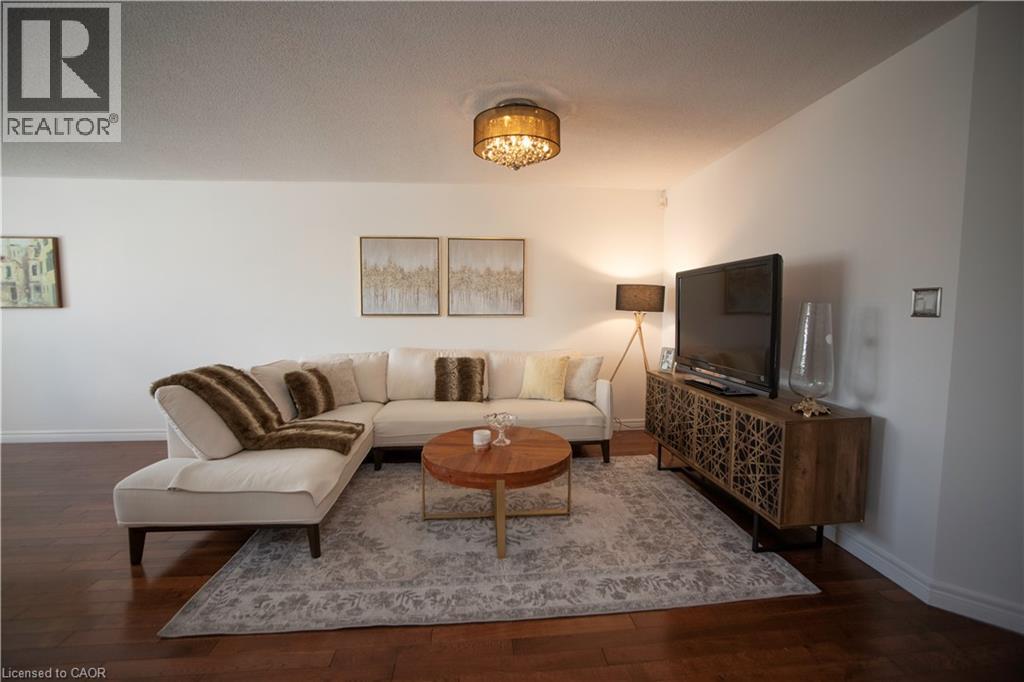 57 OSSINGTON Drive - Image 6