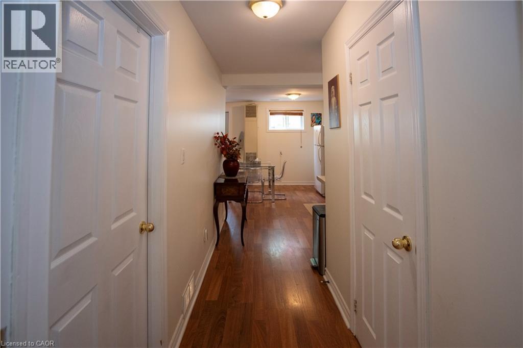 57 OSSINGTON Drive - 37