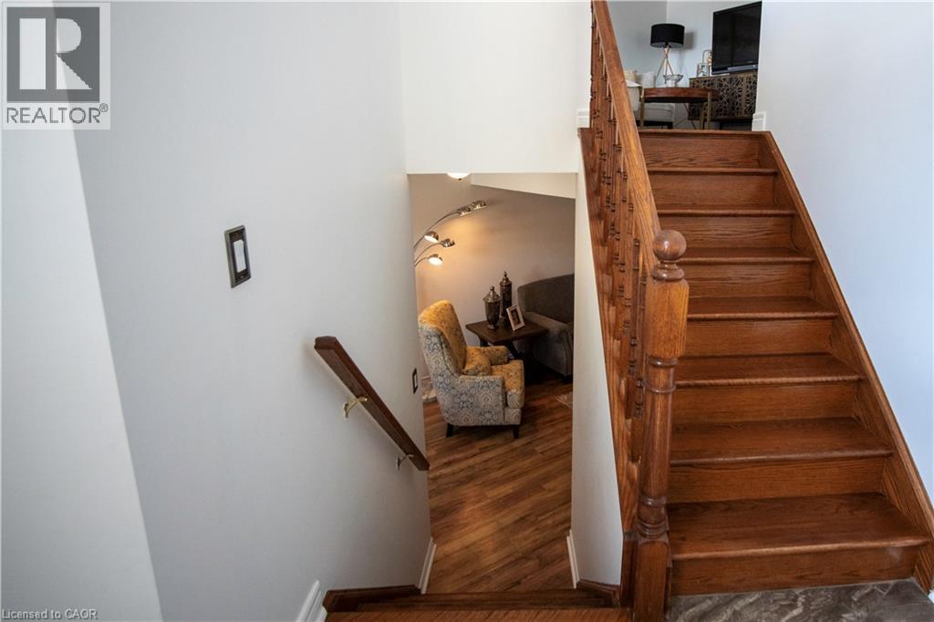 57 OSSINGTON Drive - Image 31