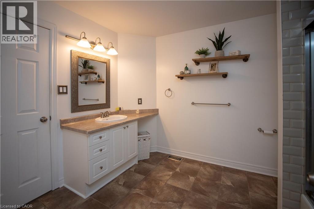 57 OSSINGTON Drive - Image 22