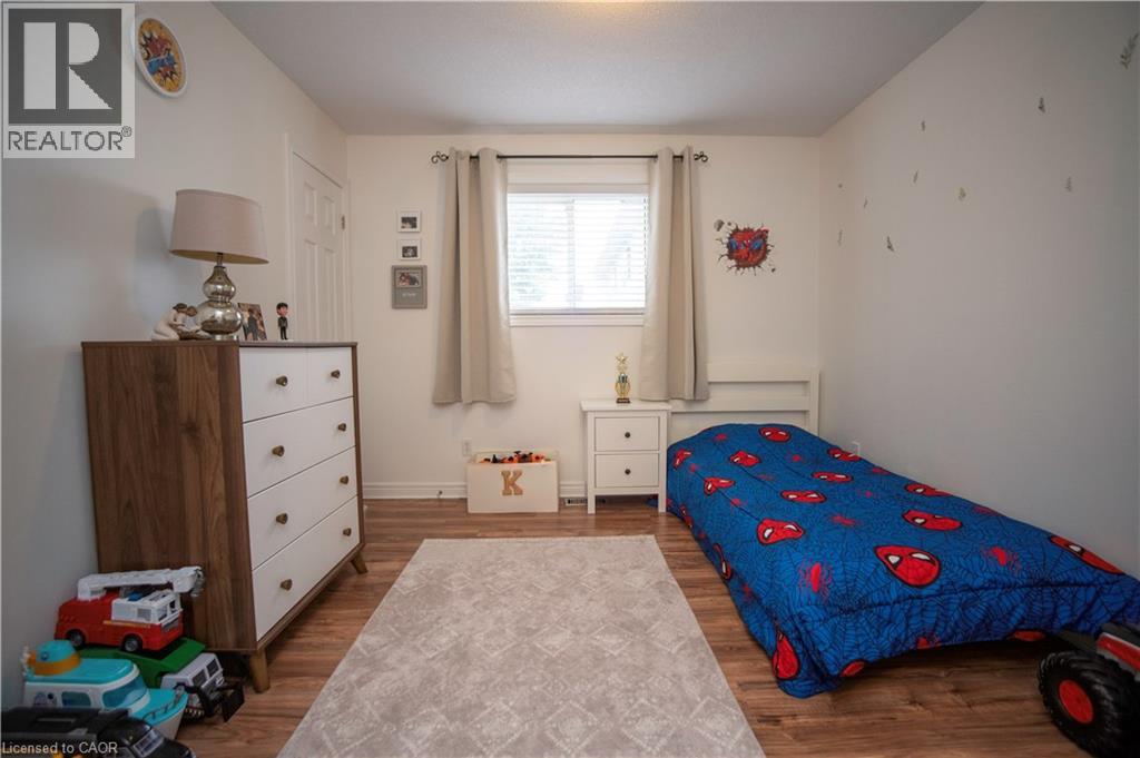 57 OSSINGTON Drive - Image 25
