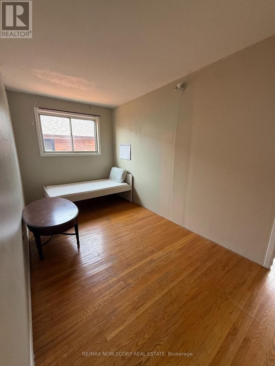 64 ASHBURNHAM ROAD - 5