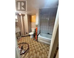 64 Ashburnham Road, Toronto, ON M6H2K5 Photo 11