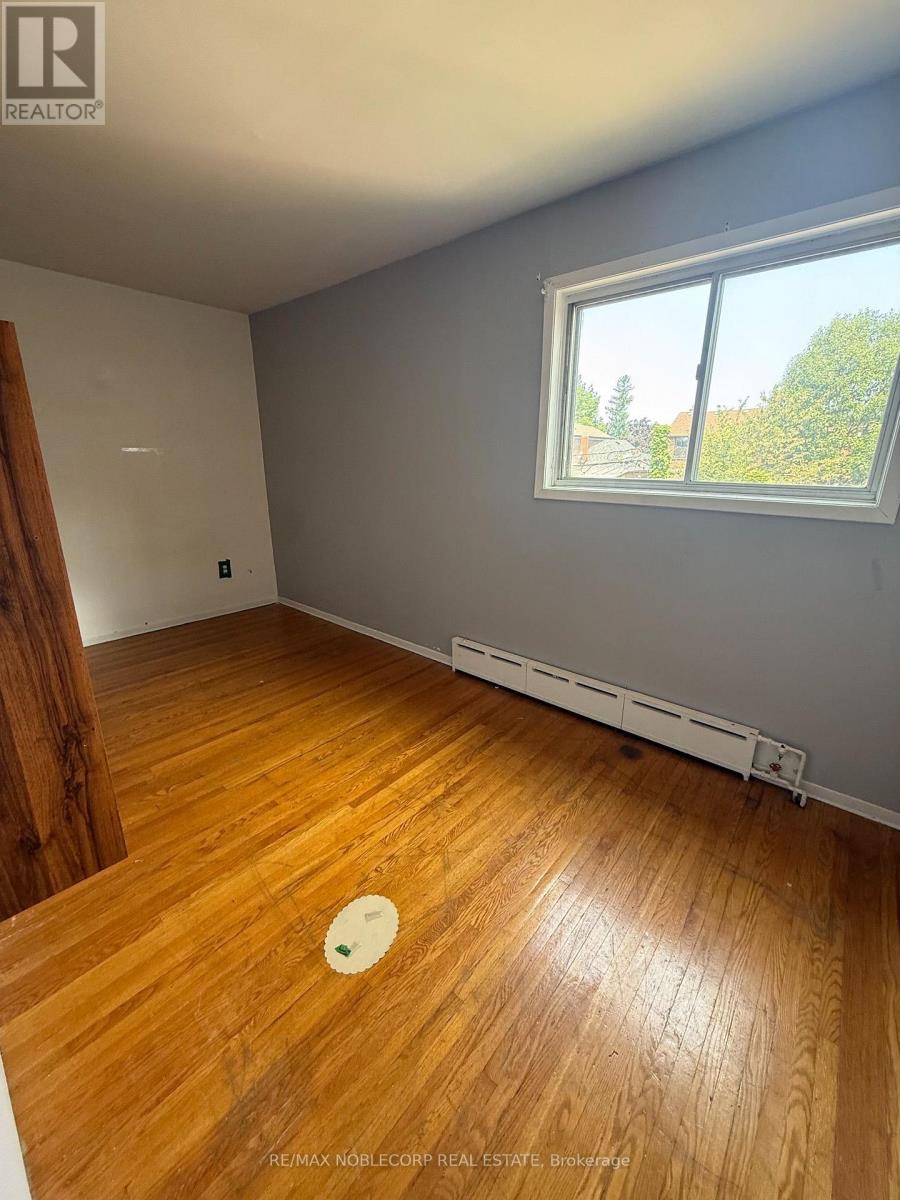 64 ASHBURNHAM ROAD - 7