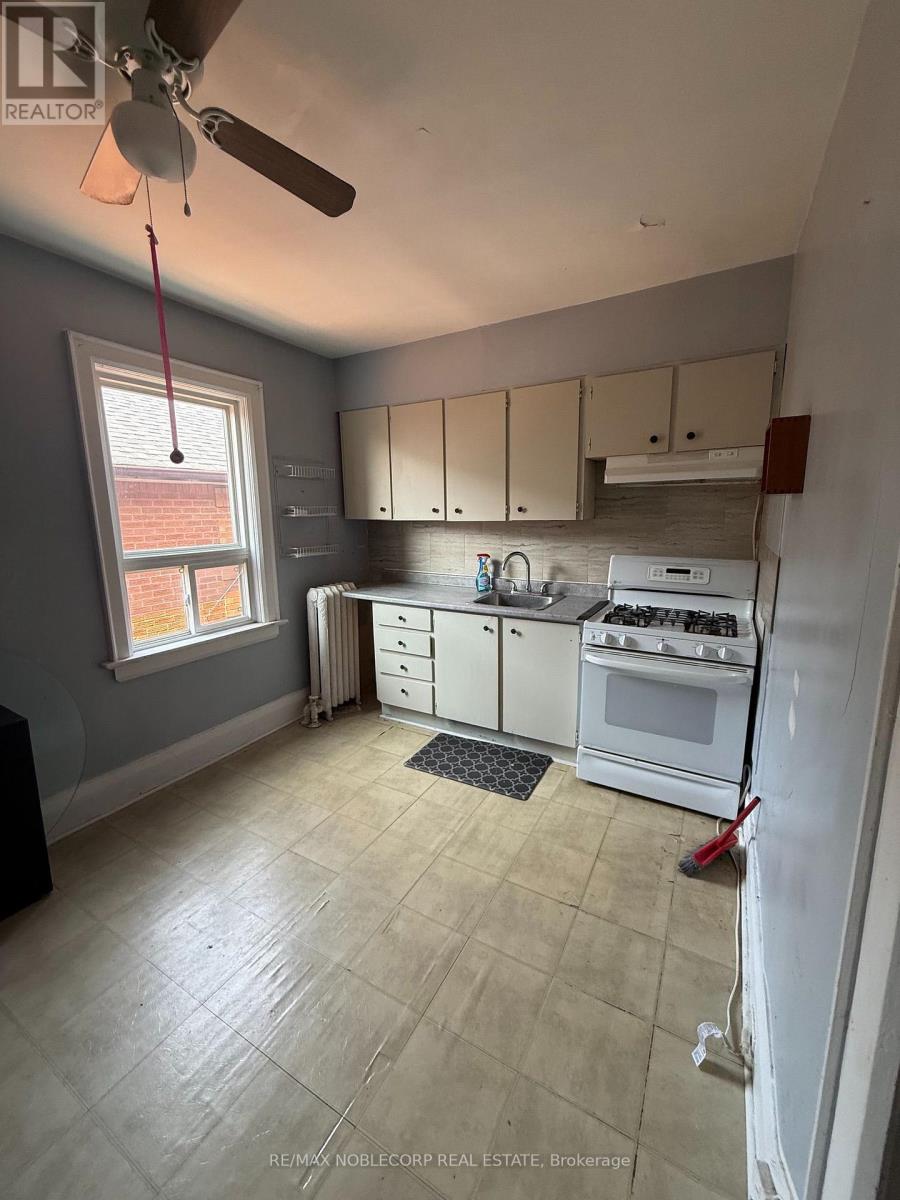 64 ASHBURNHAM ROAD - 4