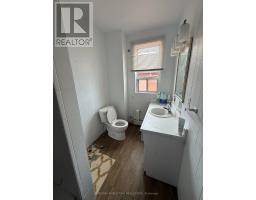 Bedroom - 64 Ashburnham Road, Toronto, ON M6H2K5 Photo 8