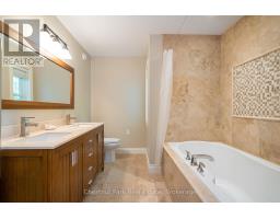 71 Hickory Street, Collingwood, ON L9Y3E7 Photo 35