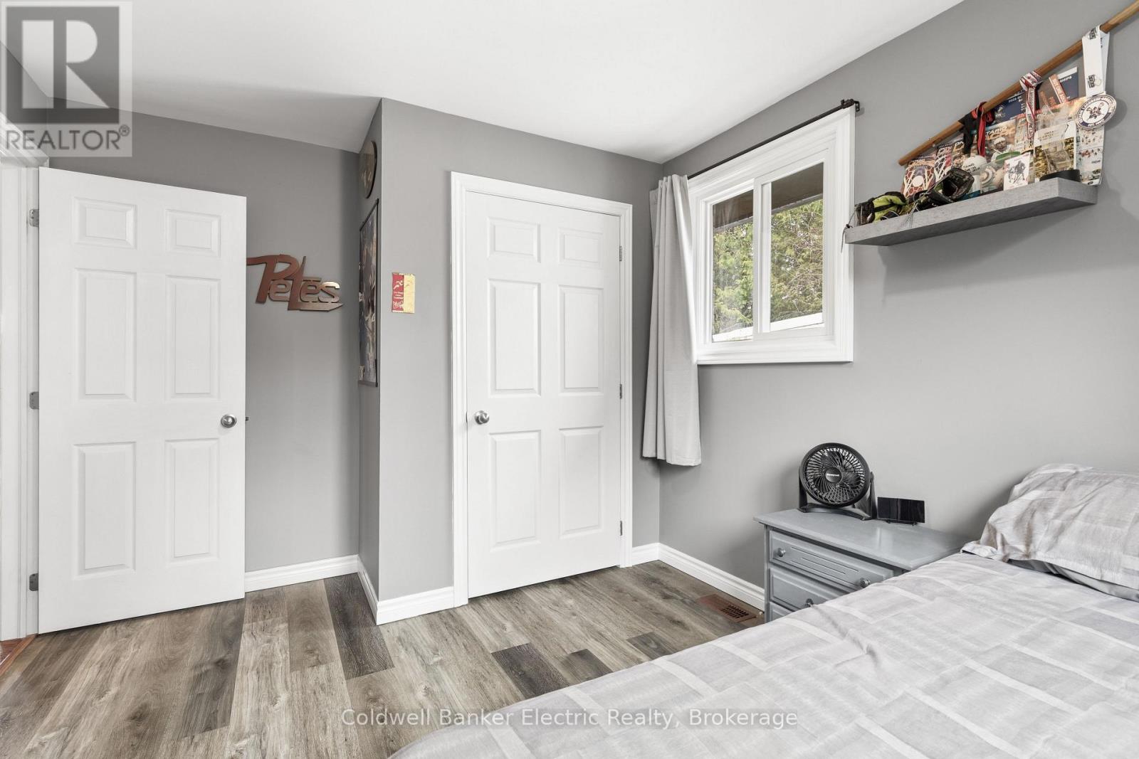30 WOODS AVENUE - 17